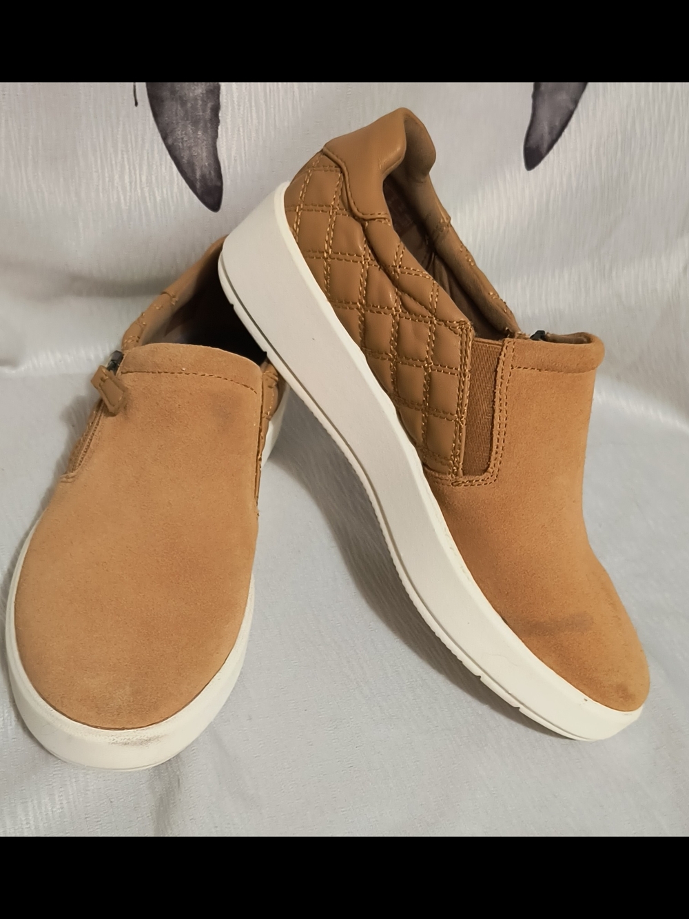 Clarks Quilted Slip-On Loafers in Tan and White